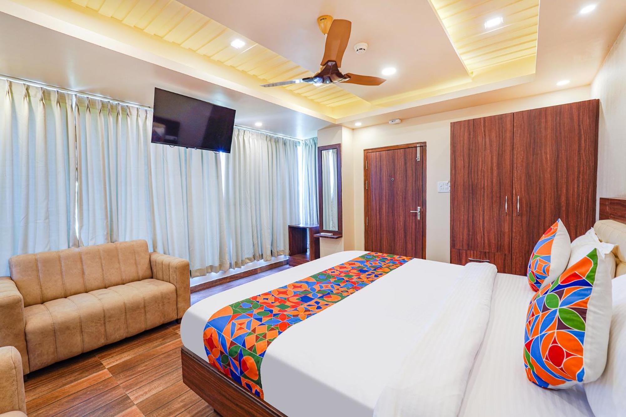 Fabhotel Grand Falcon Бенґалуру Екстер'єр фото